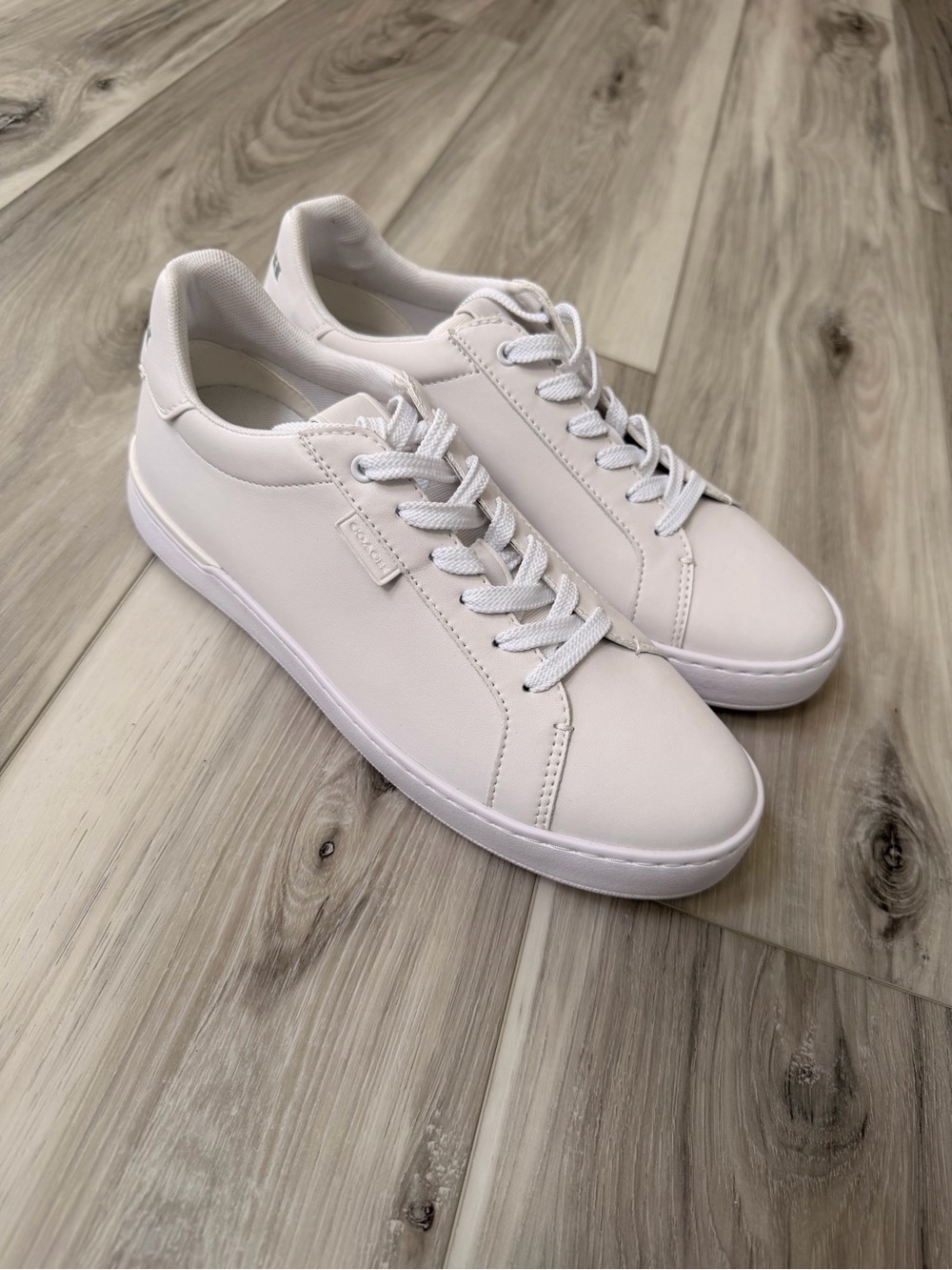 Coach White Leather Low Top Lace-Up Sneakers Women’s Size 8B